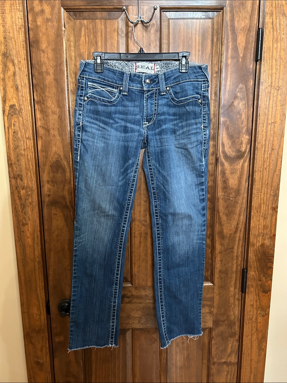 Ariat Women’s Real Denim Jeans 28 Short inseam 29.5   (H-26)